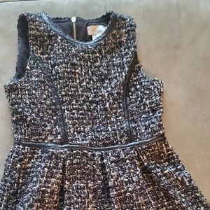 Lavender girls dress, size 12